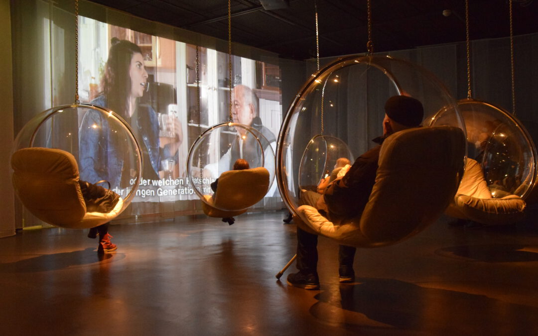 60 Jahre Menschengeschichten: Erzähl‘ mir was